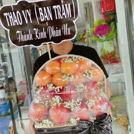 GIỎ TRÁI CÂY CHIA BUỒN PHỐI NƠ 